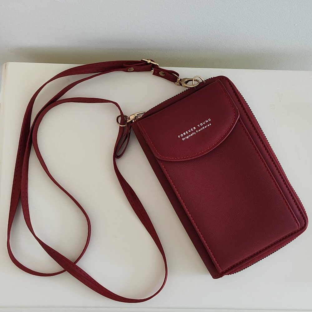 Forever Young red/burgundy crossbody purse, excellent used condition